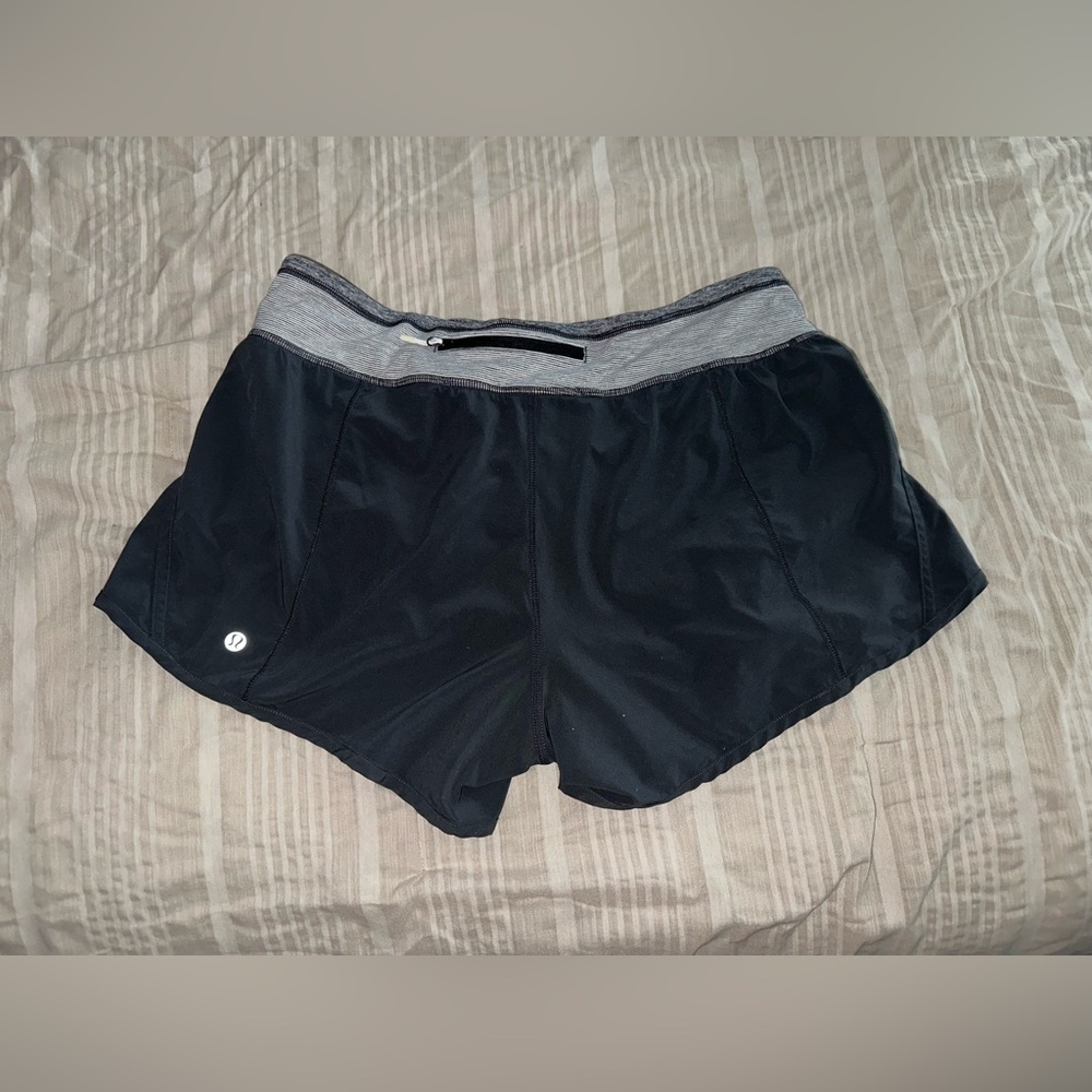Size 12 lululemon shorts